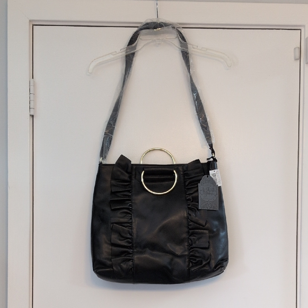 T-Shirt & Jeans Black Ruffle Adjustable Shoulder Bag Purse with Gold Rings NWT